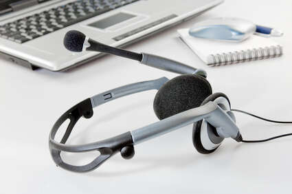 Headset.jpg Headset.jpg