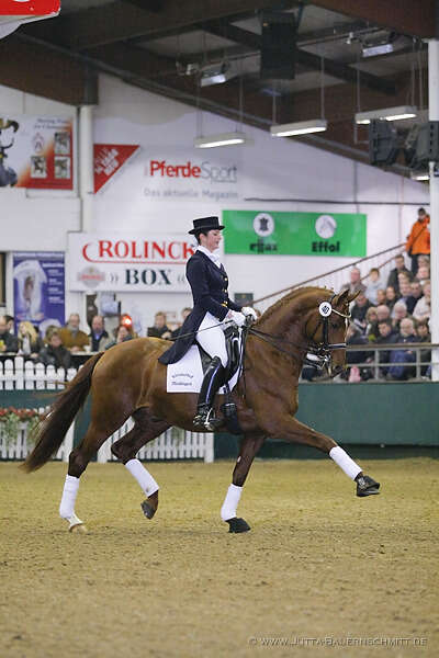 09-MHH-LeRouge-04.jpg